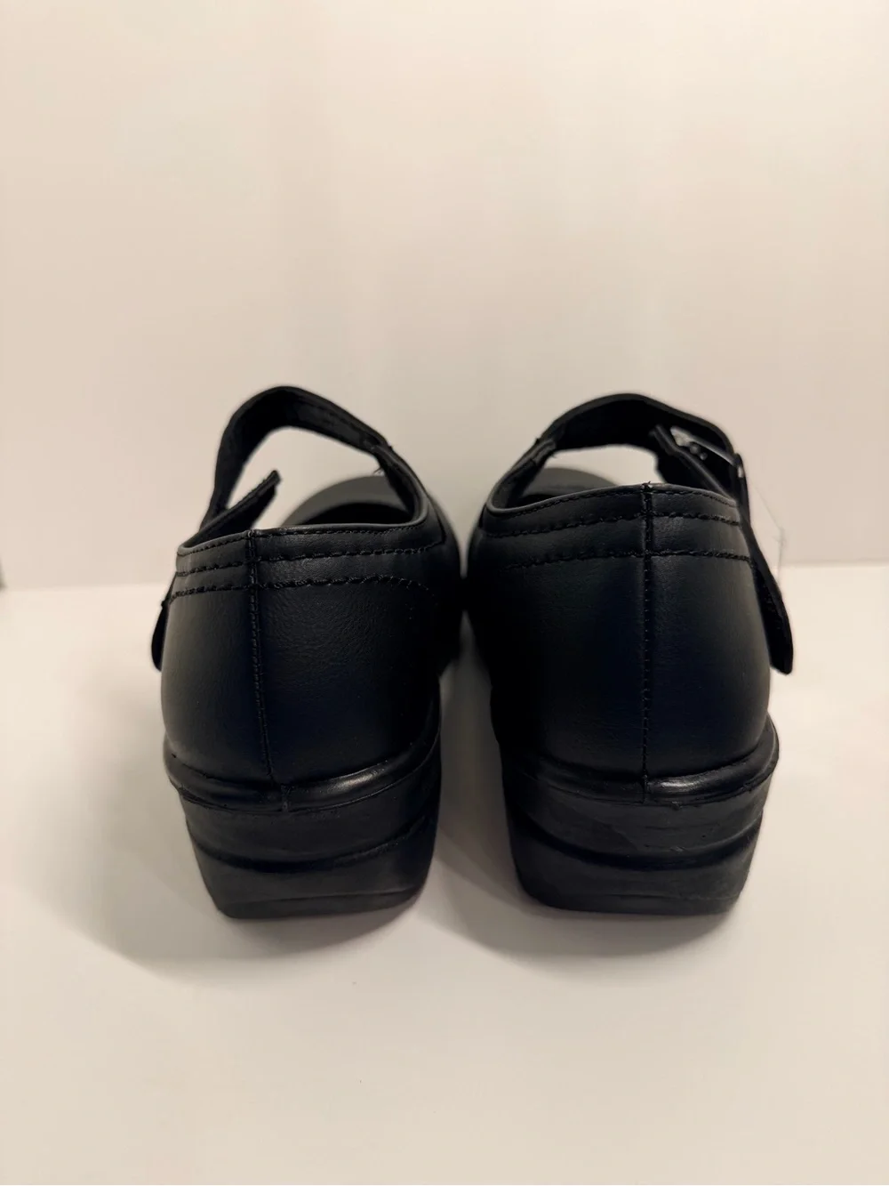 Easy Works by Easy Street Letsee Slip Resistant Mary Jane Shoes 10W New